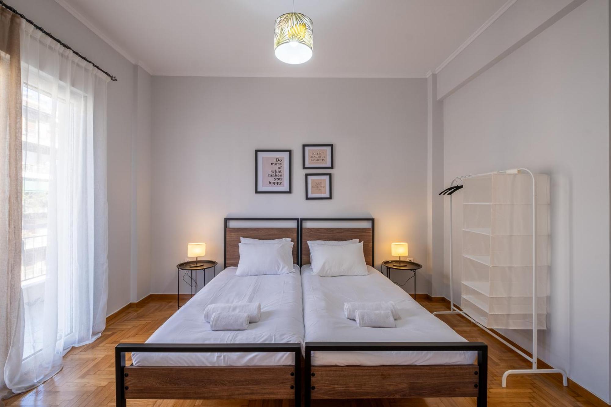 Lovely And Modern 3Bd Apartment Close To Ampelokipoi Metro Athens Exterior photo