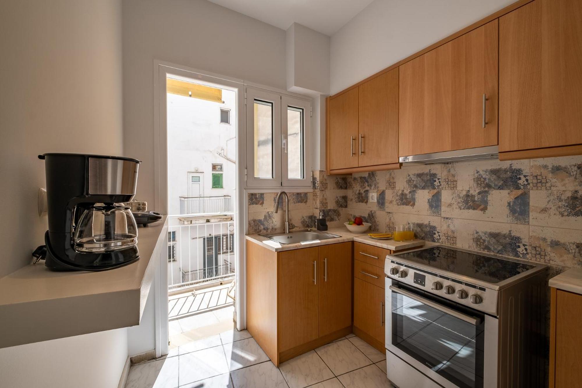 Lovely And Modern 3Bd Apartment Close To Ampelokipoi Metro Athens Exterior photo