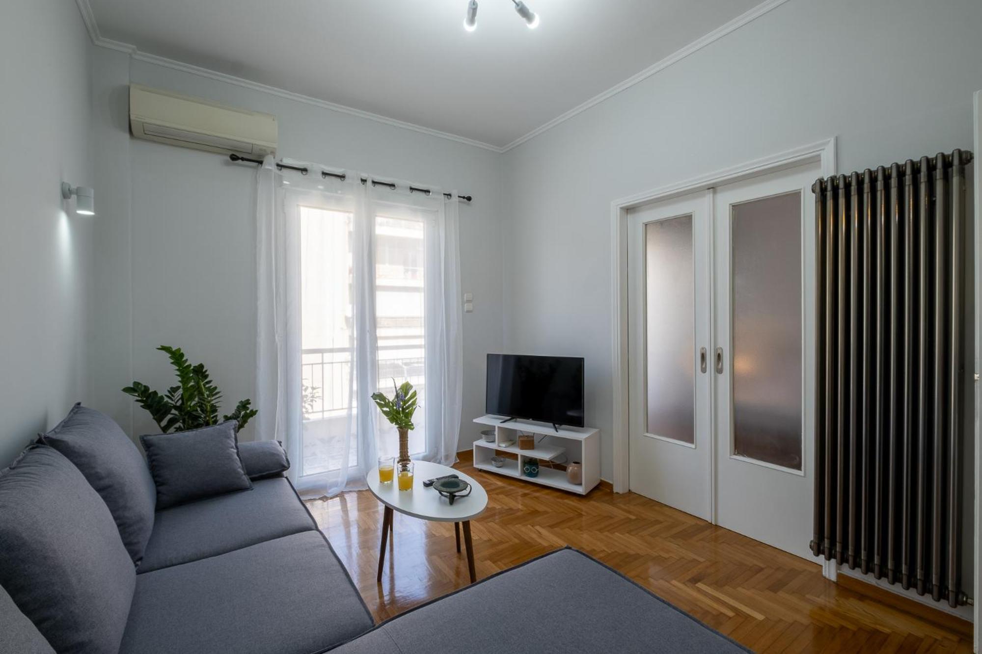 Lovely And Modern 3Bd Apartment Close To Ampelokipoi Metro Athens Exterior photo